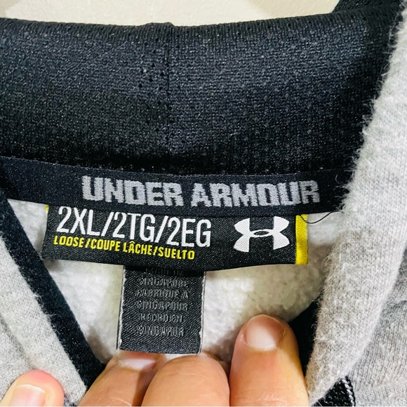 UNDER ARMOUR GRAY HOODIE - Picture 11 of 11